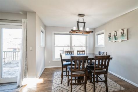 1612 Hidden Hollow Lane NW Cedar Rapids IA 52405