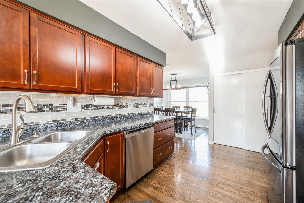 1612 Hidden Hollow Lane NW Cedar Rapids IA 52405