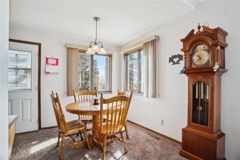 1633 150th Street Mt Pleasant IA 52641