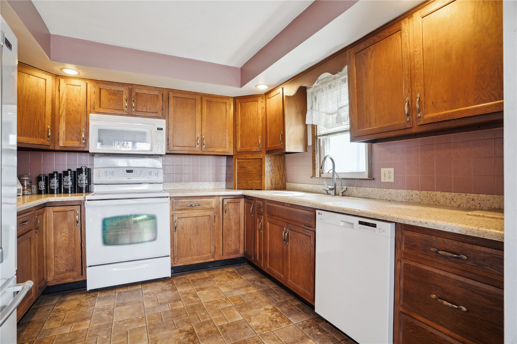 1633 150th Street Mt Pleasant IA 52641