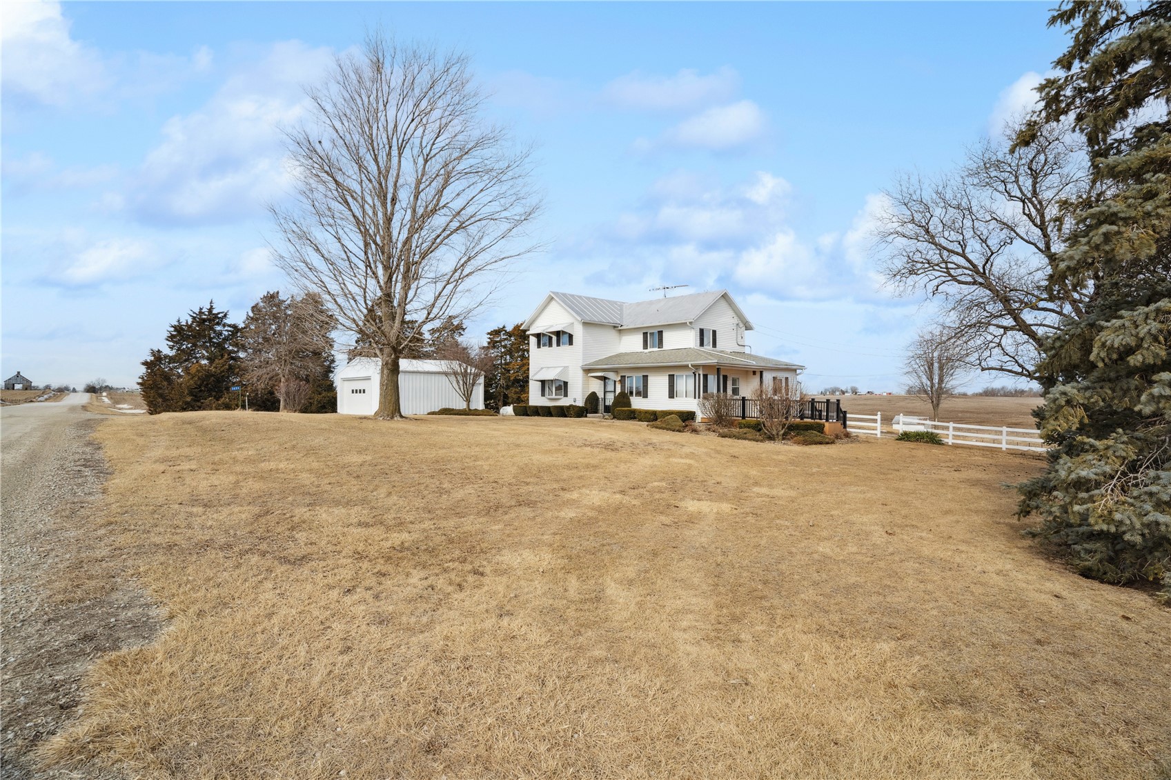 1633 150th Street Mt Pleasant IA 52641