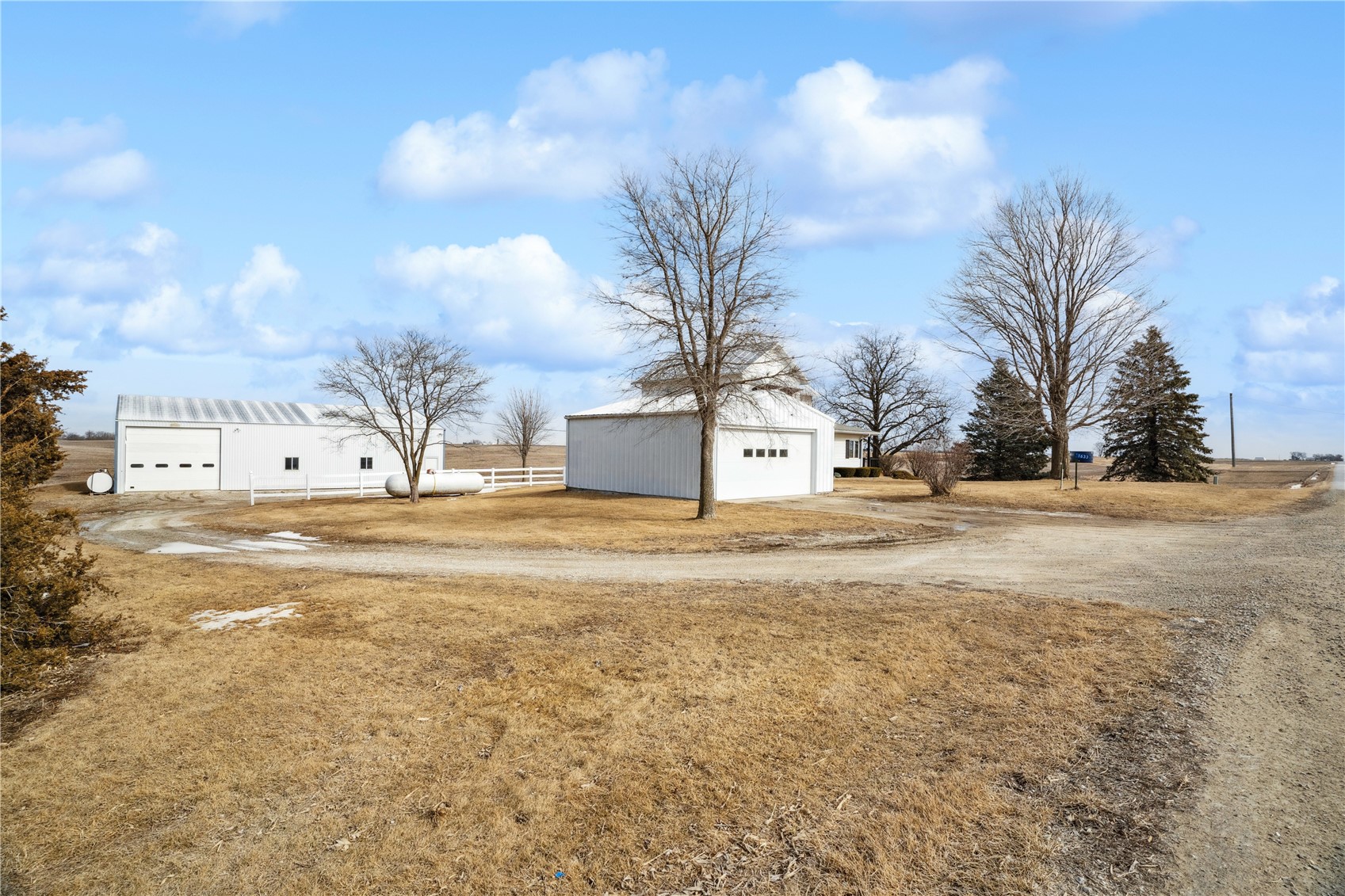 1633 150th Street Mt Pleasant IA 52641