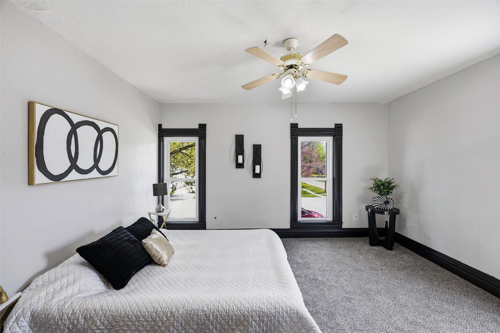 1003 Franklin Street Center Point IA 52213