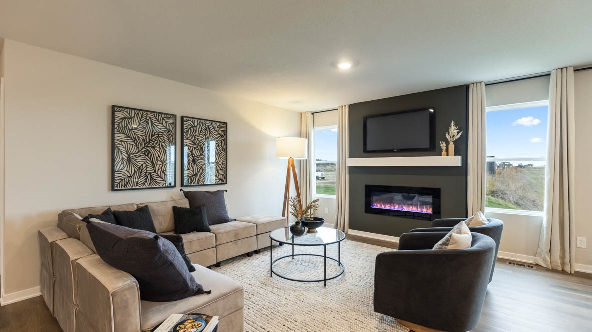 636 Ella Avenue Tiffin IA 52340