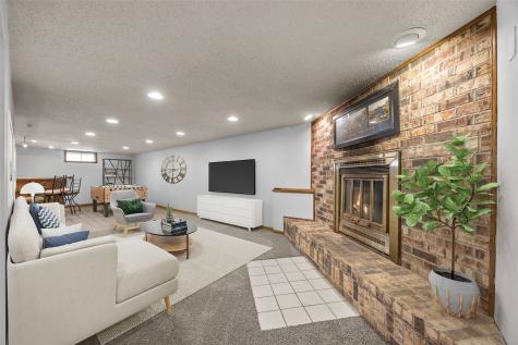 5434 Gordon Avenue NW Cedar Rapids IA 52405