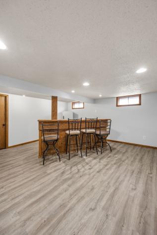 5434 Gordon Avenue NW Cedar Rapids IA 52405