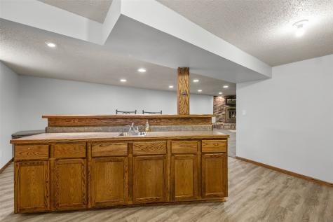 5434 Gordon Avenue NW Cedar Rapids IA 52405