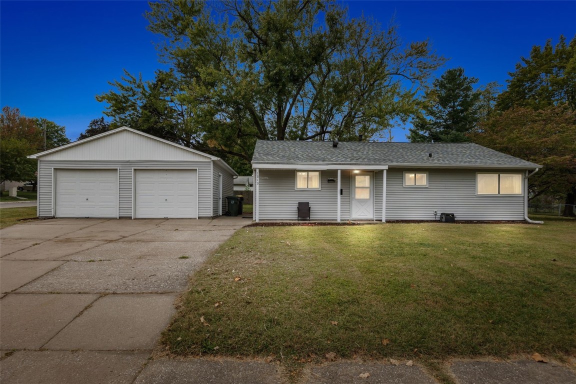1313 Ash Street Iowa City IA 52240
