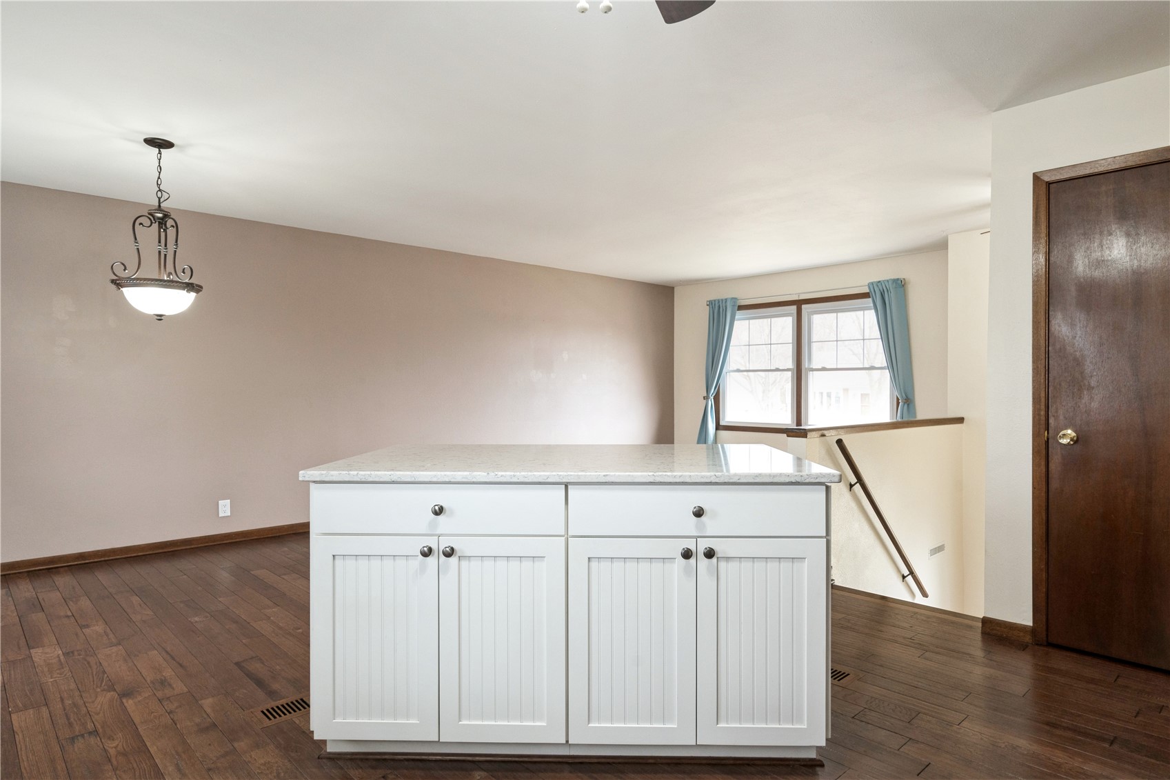 1630 Woodside Court NW Cedar Rapids IA 52405