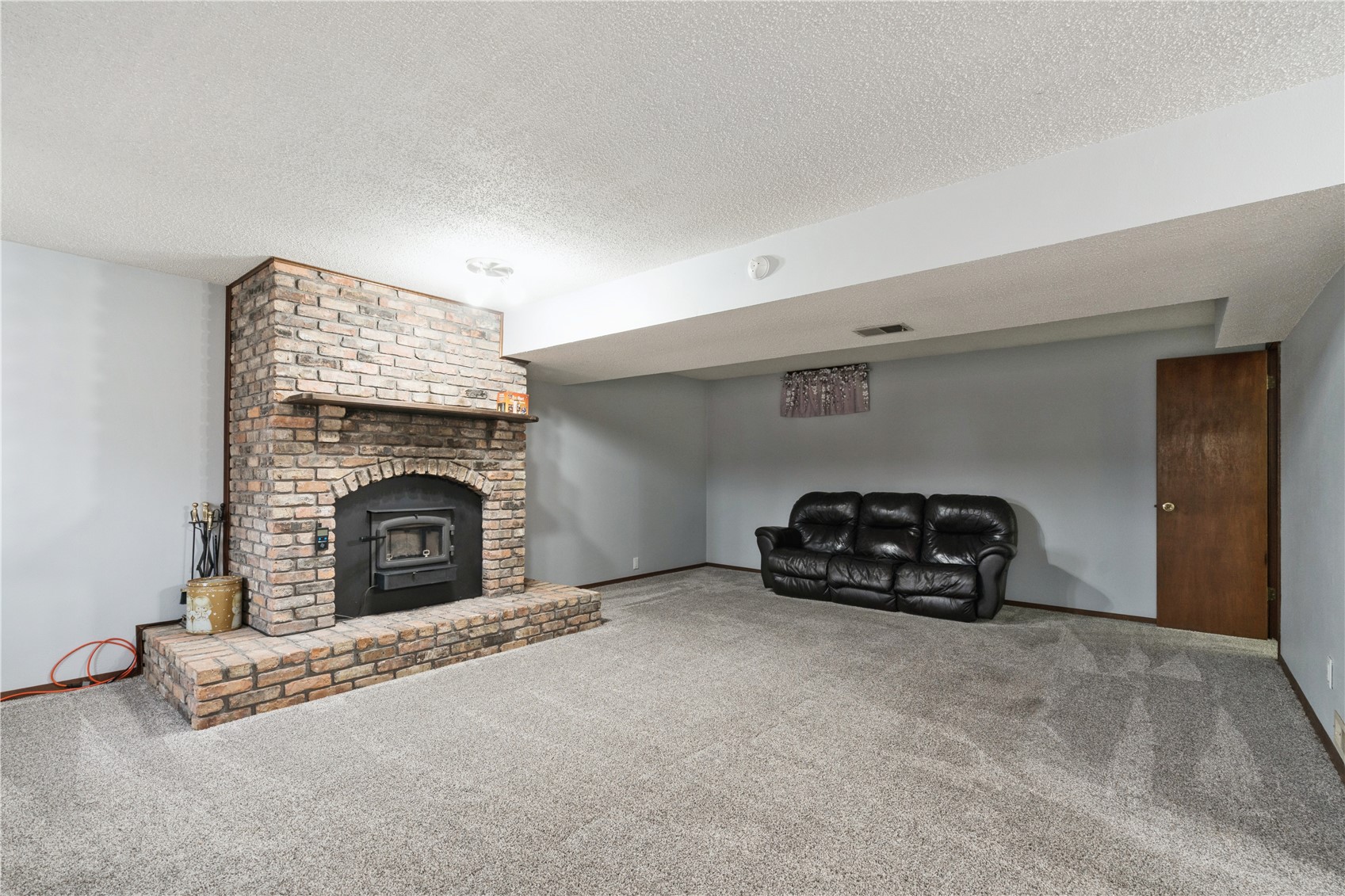 1630 Woodside Court NW Cedar Rapids IA 52405