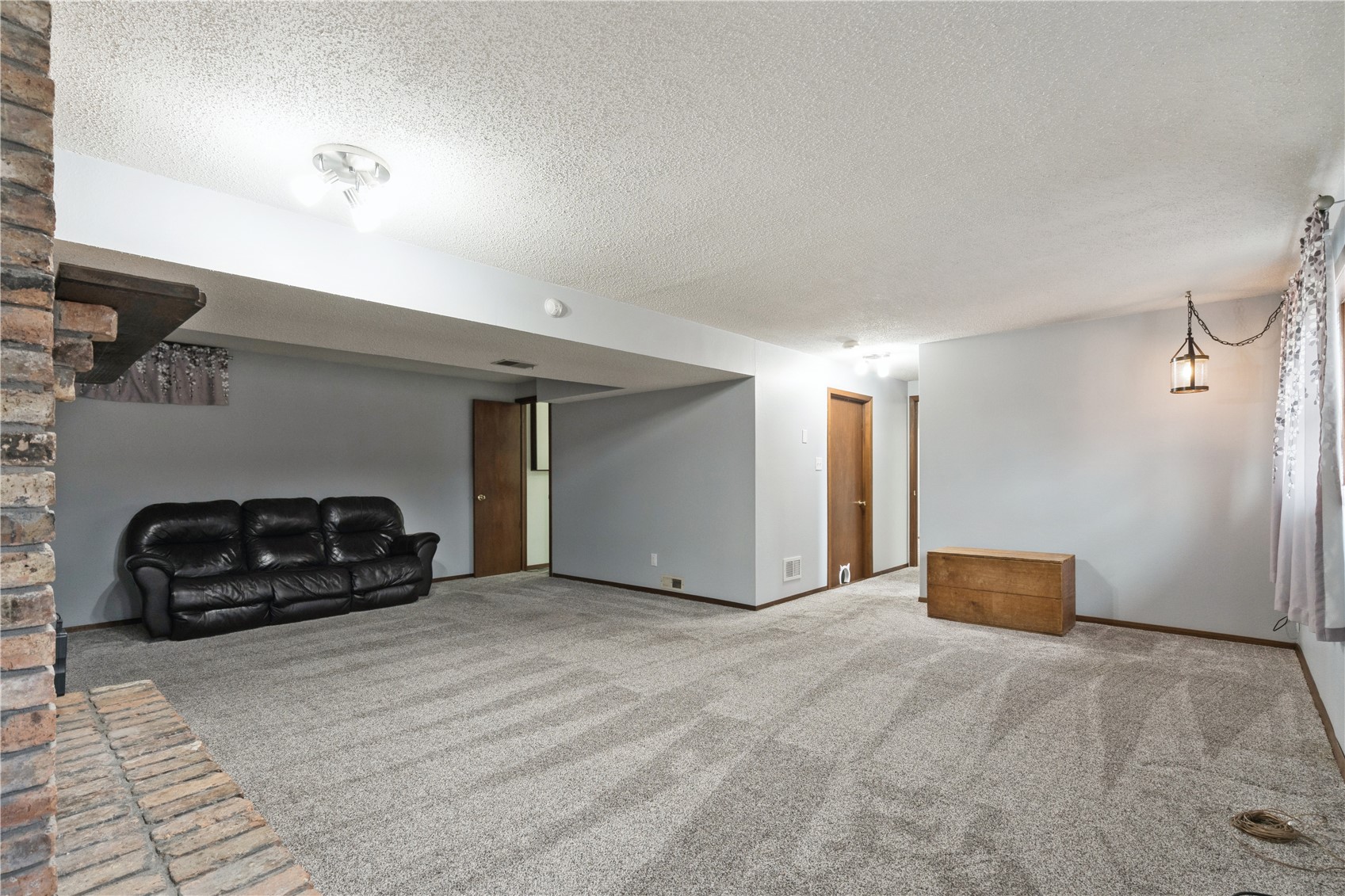 1630 Woodside Court NW Cedar Rapids IA 52405