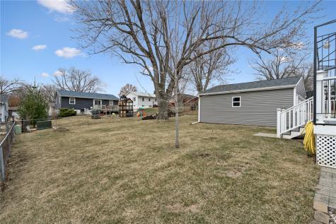 1630 Woodside Court NW Cedar Rapids IA 52405