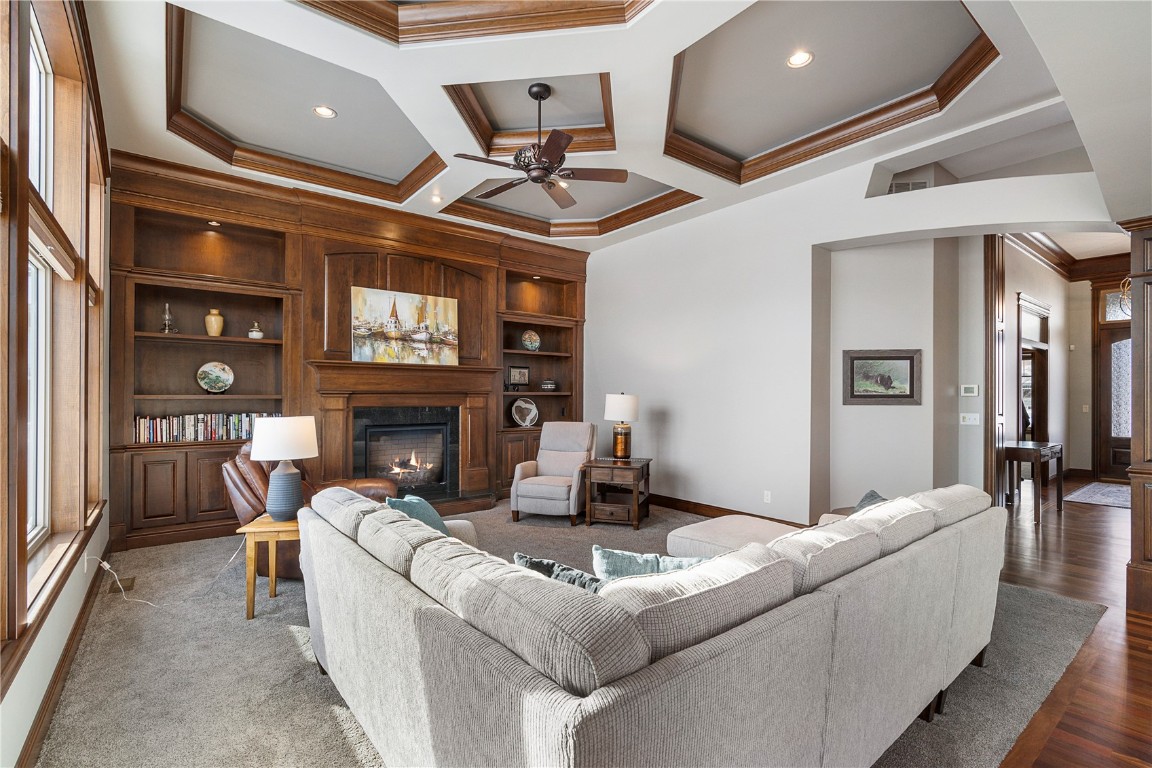 3446 Barnsley Circle Marion IA 52302
