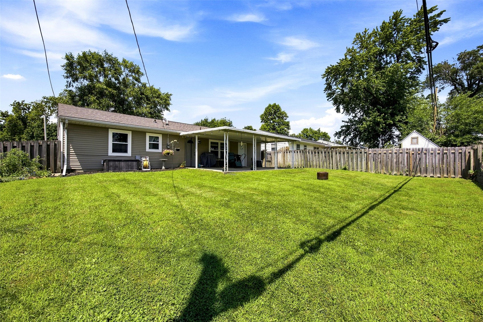 267 Drinkward Street NW Cedar Rapids IA 52405