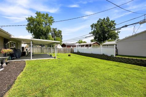 267 Drinkward Street NW Cedar Rapids IA 52405