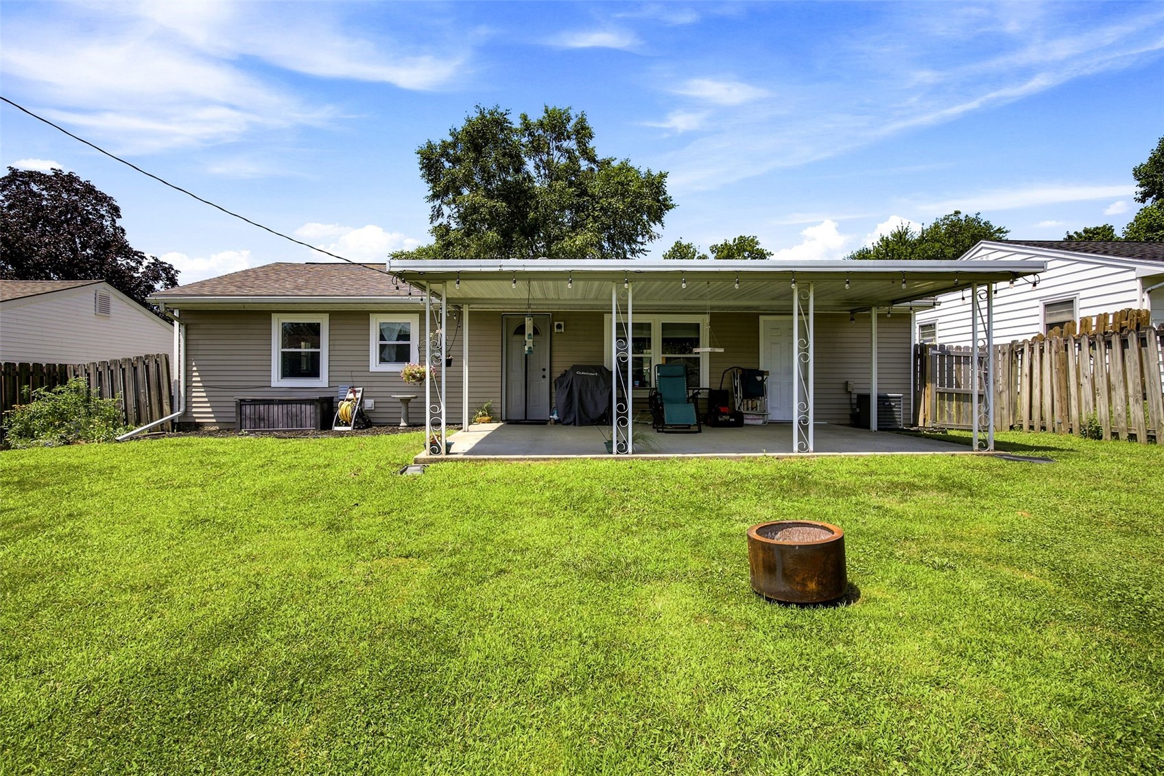 267 Drinkward Street NW Cedar Rapids IA 52405