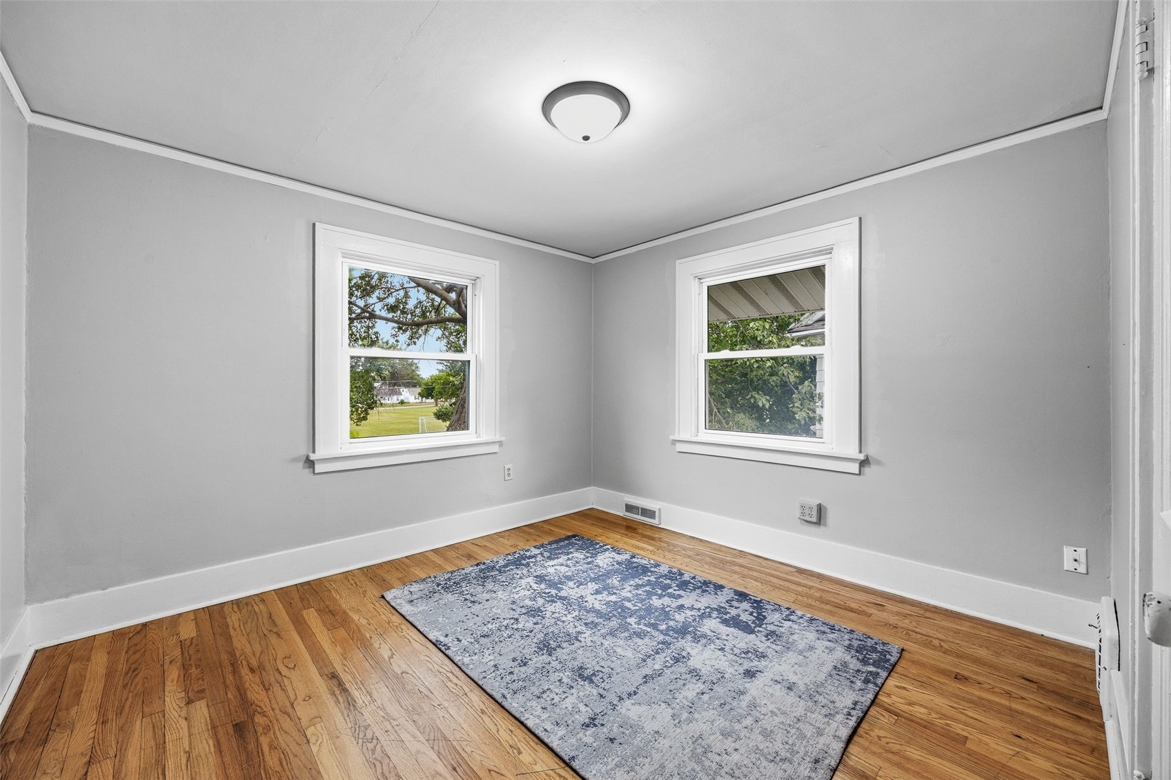 516 Forest Drive SE Cedar Rapids IA 52403