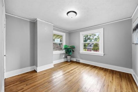 516 Forest Drive SE Cedar Rapids IA 52403