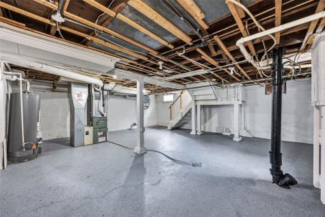 516 Forest Drive SE Cedar Rapids IA 52403