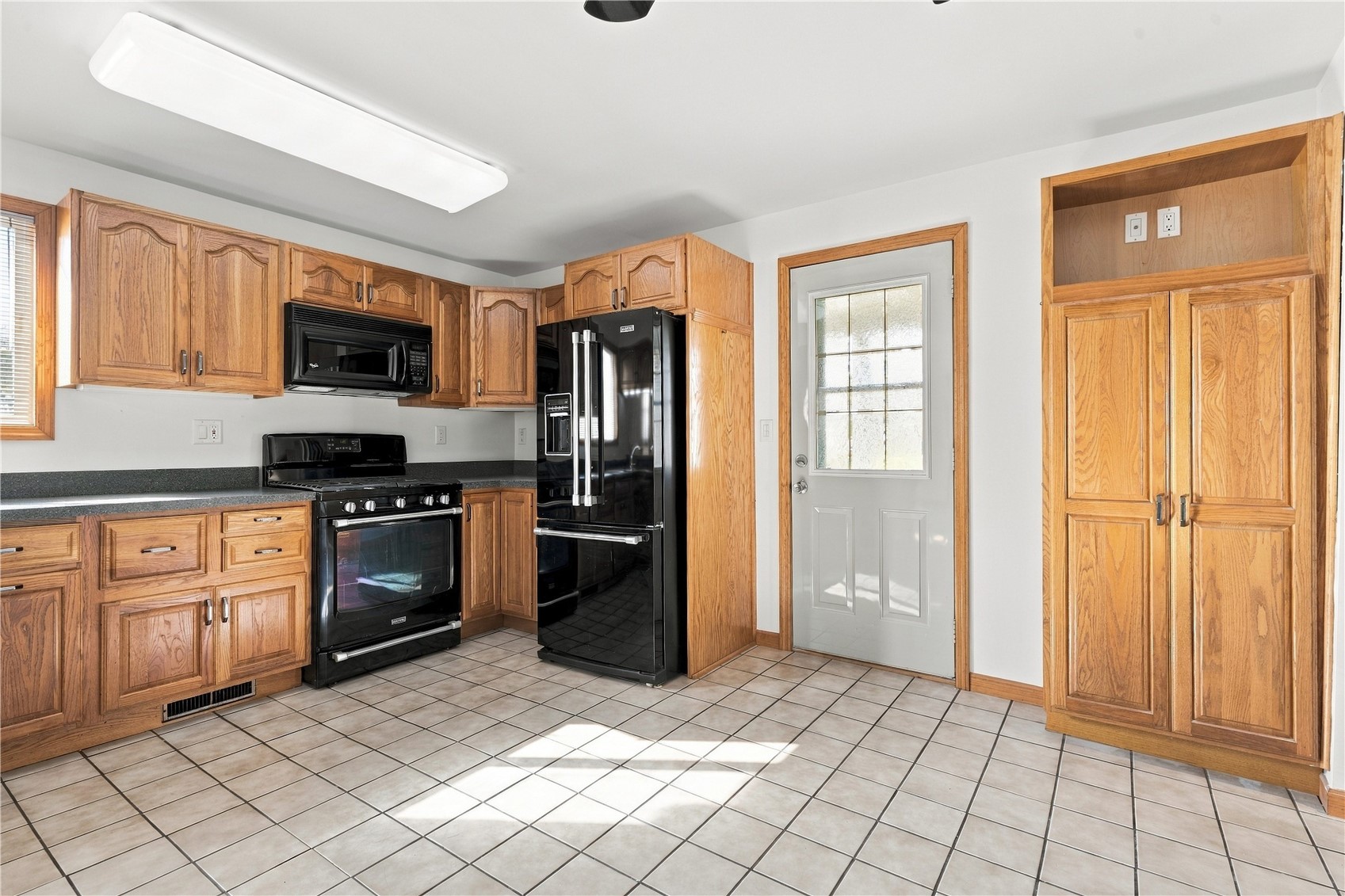 82 7th Street S Central City IA 52214