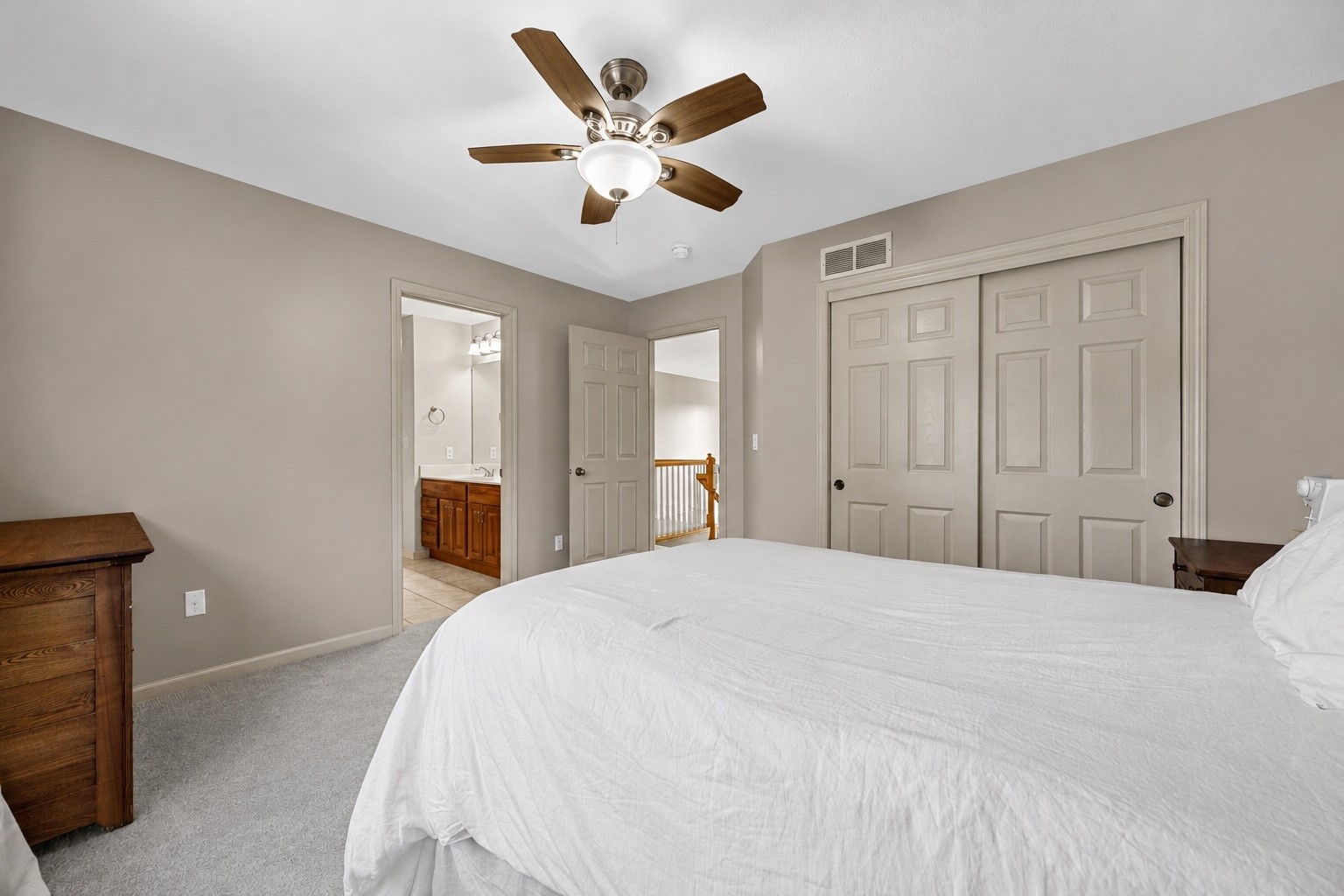 3915 Oak Ridge Drive SE Cedar Rapids IA 52403