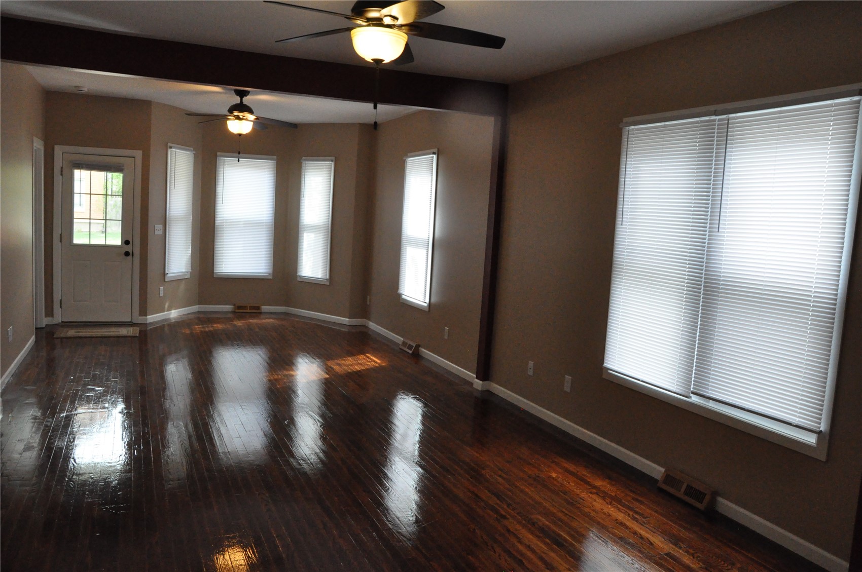 919 10th SE Cedar Rapids IA 52403