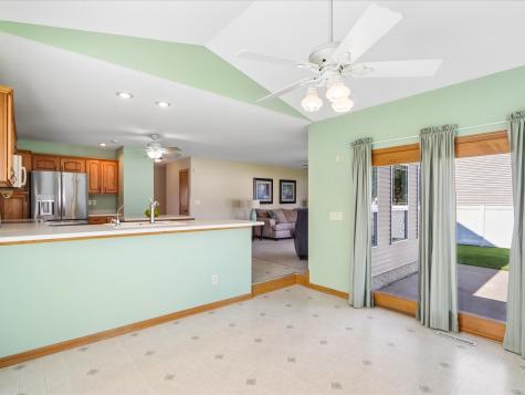 4200 Creekview Drive Marion IA 52302