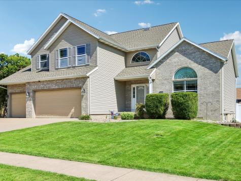 4200 Creekview Drive Marion IA 52302