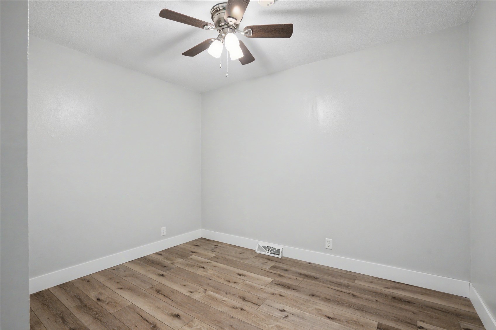 1600 23rd Street NW Cedar Rapids IA 52405