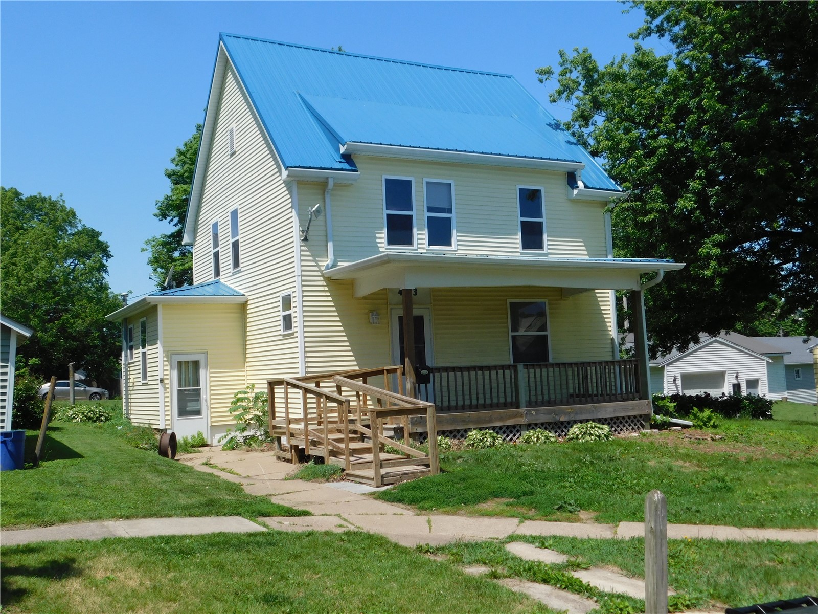 403 Walnut Street Tipton IA 52772