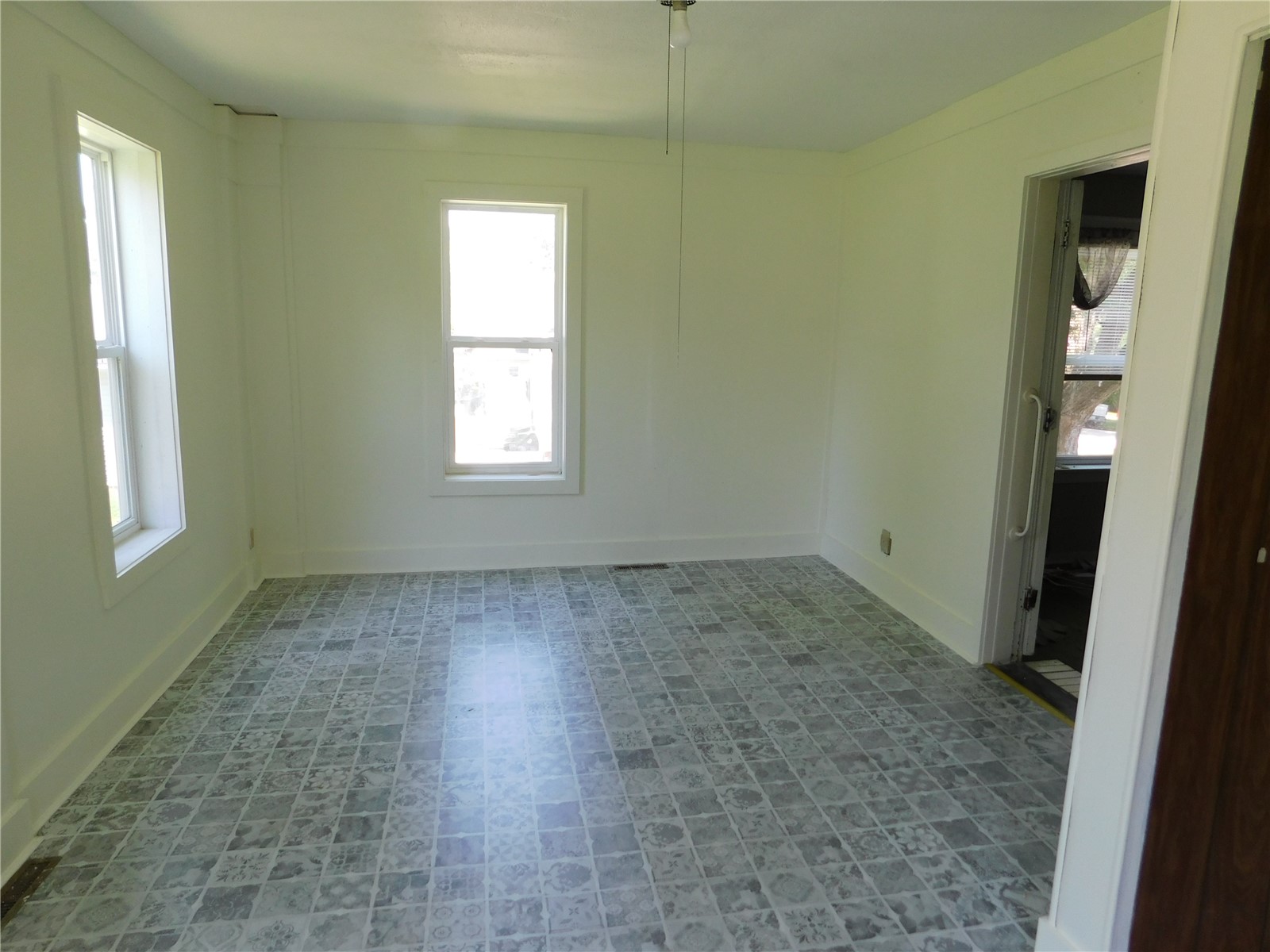 403 Walnut Street Tipton IA 52772