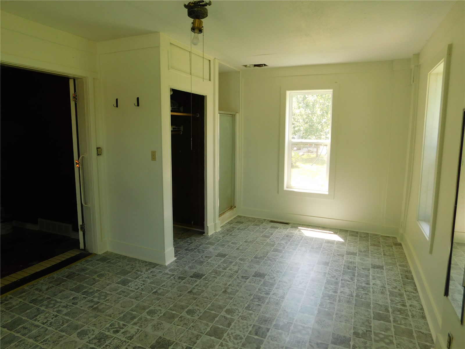403 Walnut Street Tipton IA 52772
