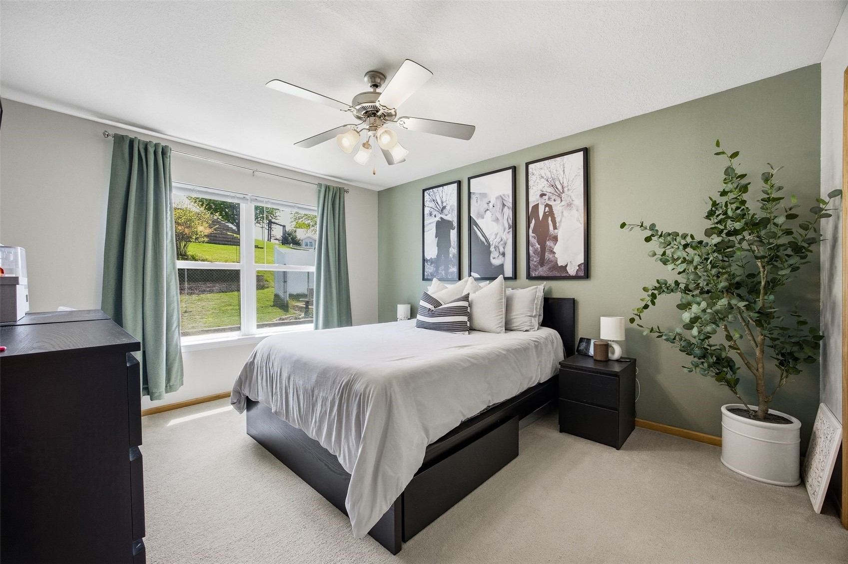 1404 Woolridge Drive Coralville IA 52241