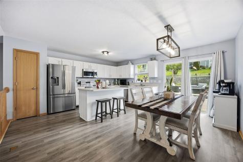 1404 Woolridge Drive Coralville IA 52241