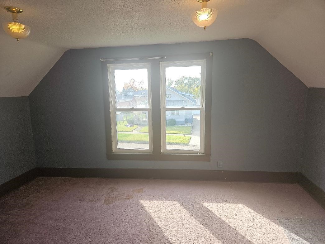 606 16th Street Belle Plaine IA 52208
