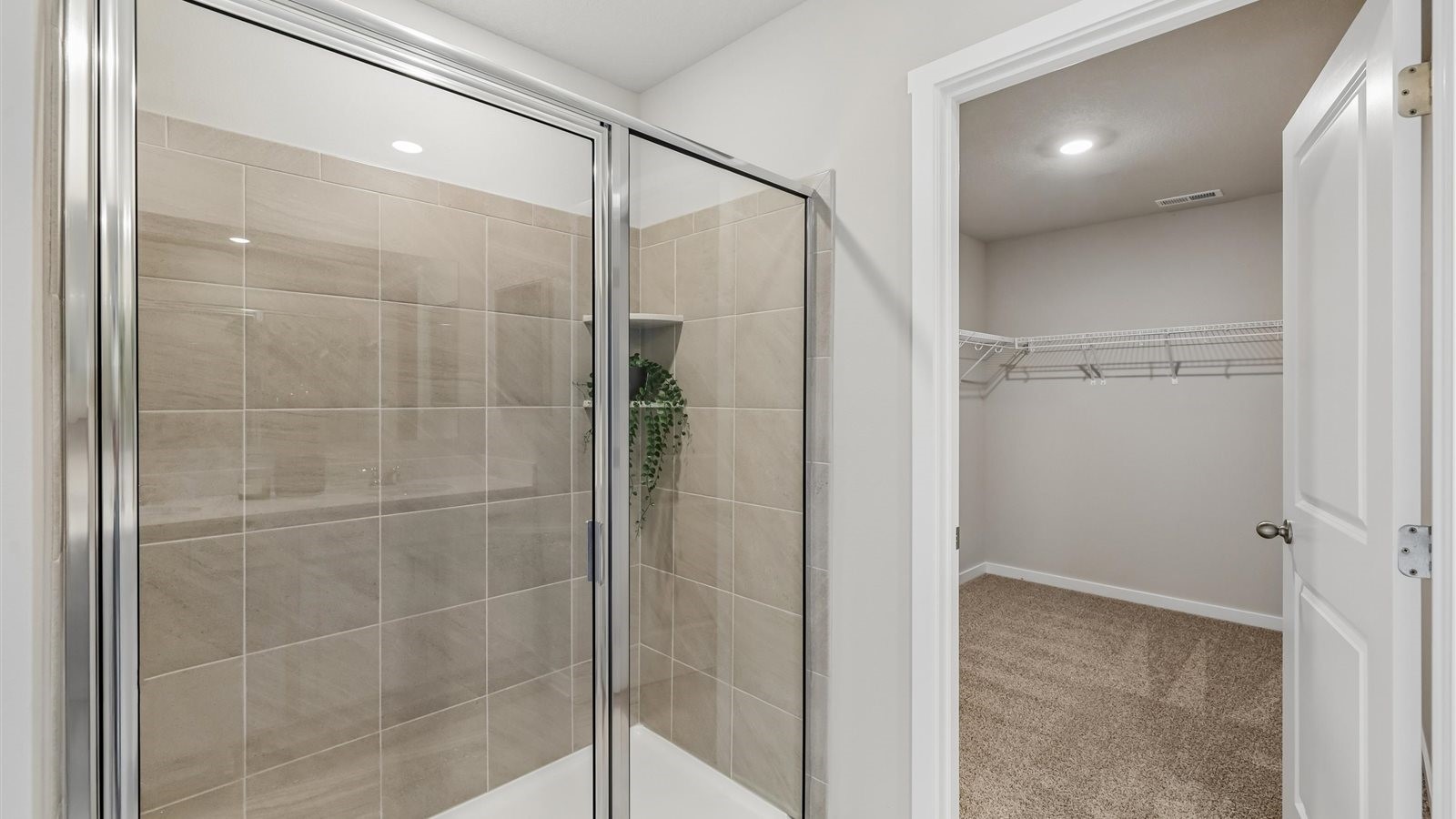 3329 Artesian Road Marion IA 52302