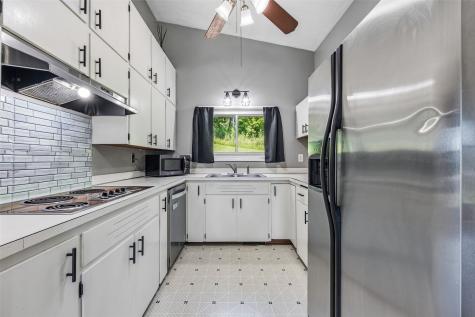 3207 Rosewood Court NE Cedar Rapids IA 52402