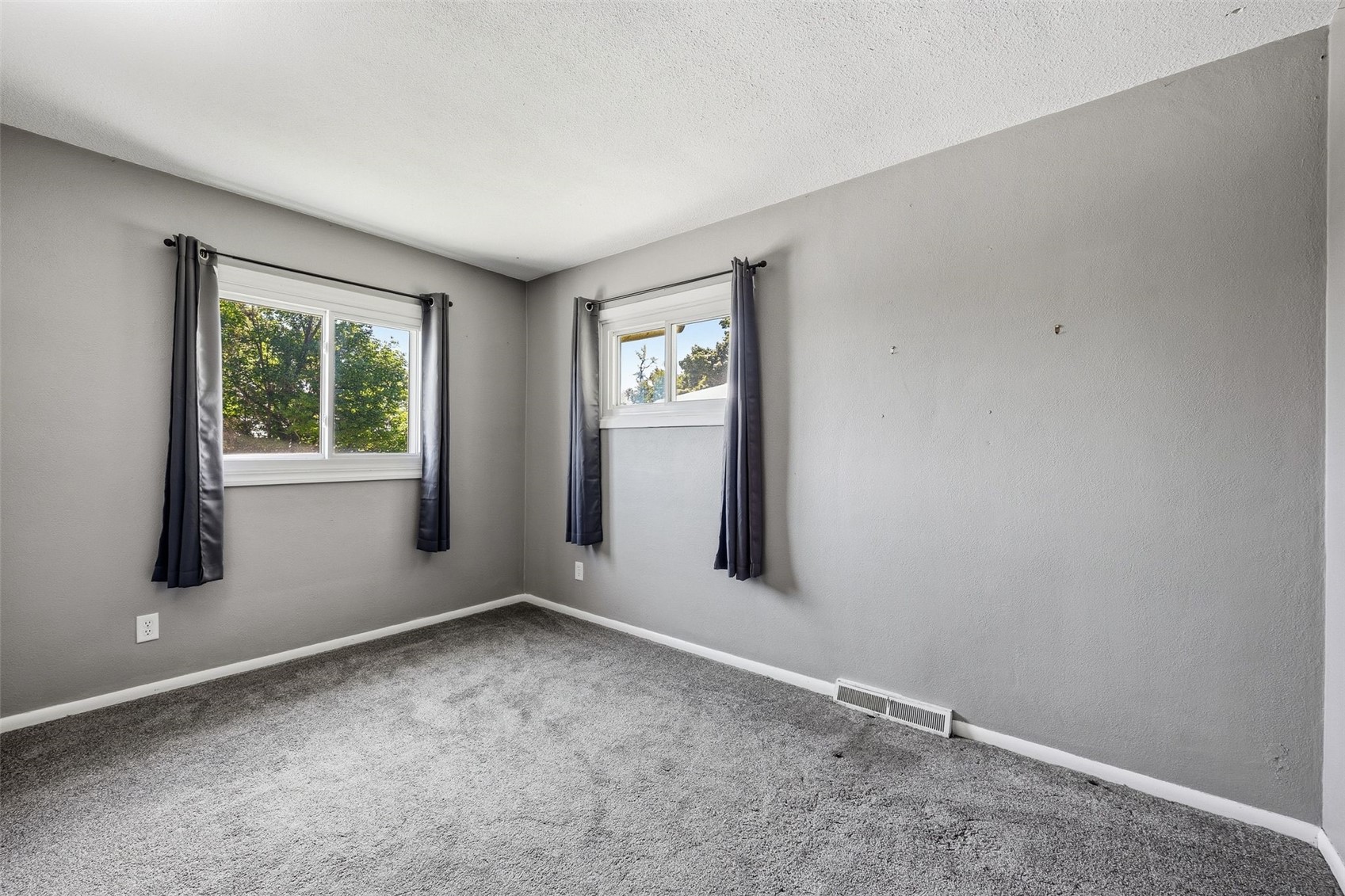 3207 Rosewood Court NE Cedar Rapids IA 52402
