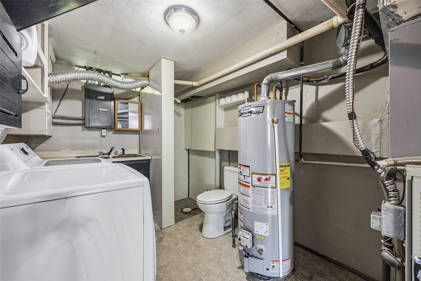 3207 Rosewood Court NE Cedar Rapids IA 52402