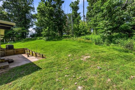 3207 Rosewood Court NE Cedar Rapids IA 52402