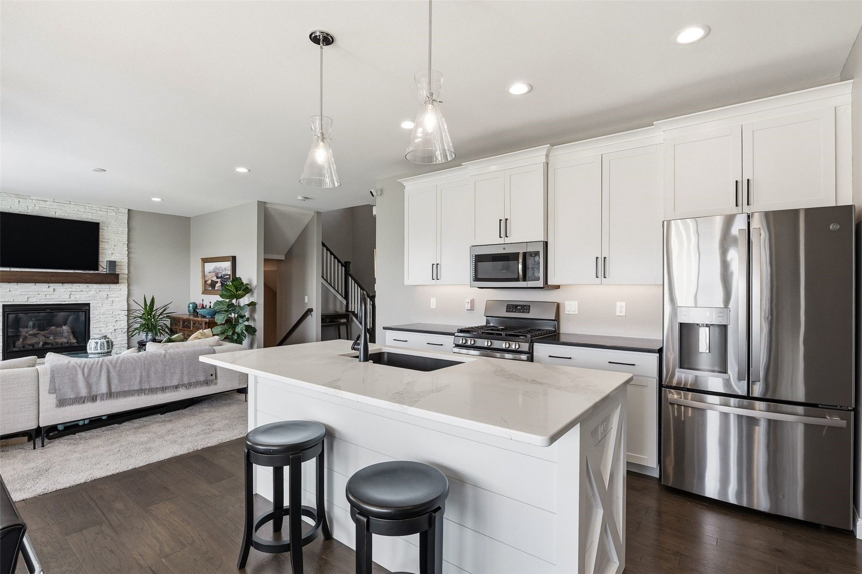 2408 Nature Ridge Drive NW Palo IA 52324