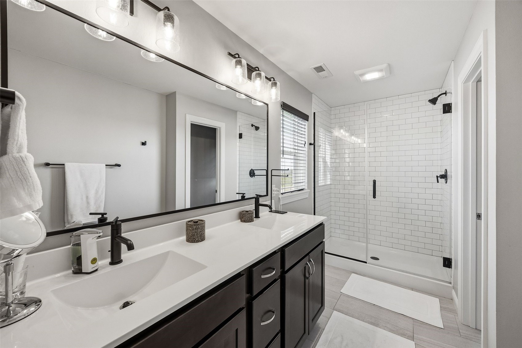 2408 Nature Ridge Drive NW Palo IA 52324
