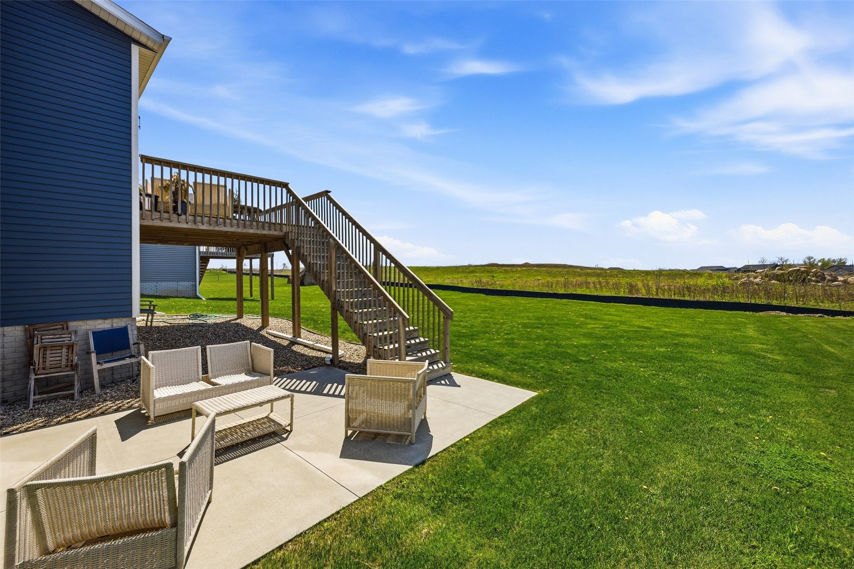 2408 Nature Ridge Drive NW Palo IA 52324