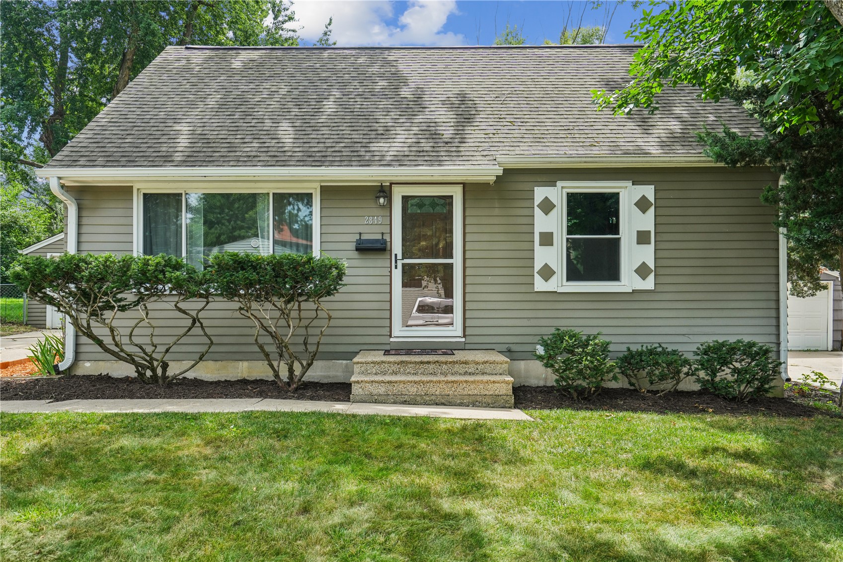 2849 13th Avenue SE Cedar Rapids IA 52403