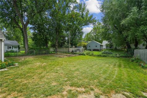 2849 13th Avenue SE Cedar Rapids IA 52403