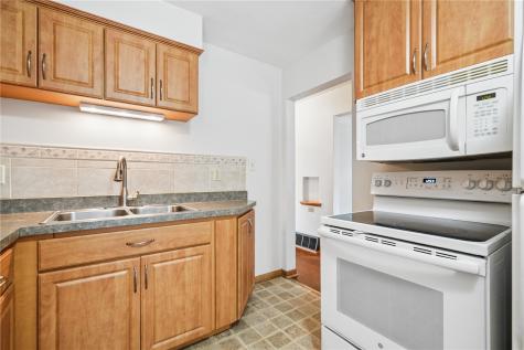 2849 13th Avenue SE Cedar Rapids IA 52403