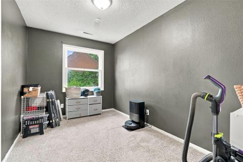 2503 Indiana Street SW Cedar Rapids IA 52404