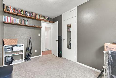 2503 Indiana Street SW Cedar Rapids IA 52404