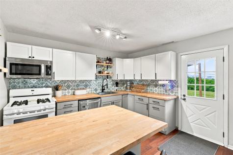 2503 Indiana Street SW Cedar Rapids IA 52404