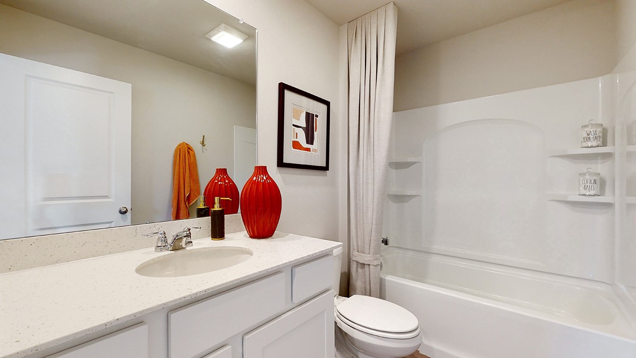 2786 Cecelia Drive Hiawatha IA 52233